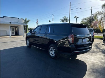 2023 Chevrolet Suburban LS