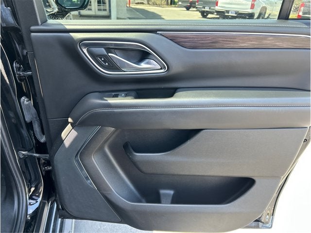 2023 Chevrolet Suburban LS 4X4 LEATHER PACKAGE BACK UP CAM THIRD ROW SEAT CLEAN