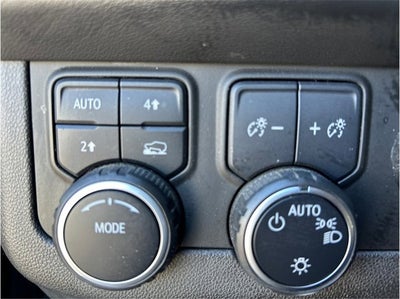 2021 Chevrolet Suburban LT 4WD LEATHER PACKAGE QUAD SEATING BACK UP CAM