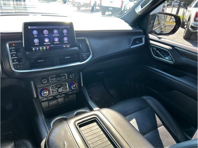 2021 Chevrolet Suburban LT 4WD LEATHER PACKAGE QUAD SEATING BACK UP CAM