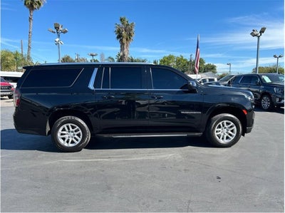 2021 Chevrolet Suburban LT 4WD LEATHER PACKAGE QUAD SEATING BACK UP CAM