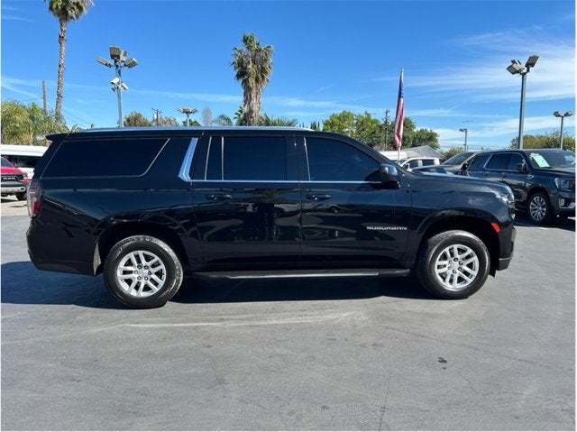 2021 Chevrolet Suburban LT 4WD LEATHER PACKAGE QUAD SEATING BACK UP CAM