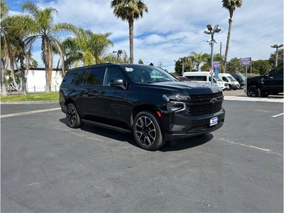 2023 Chevrolet Suburban RST