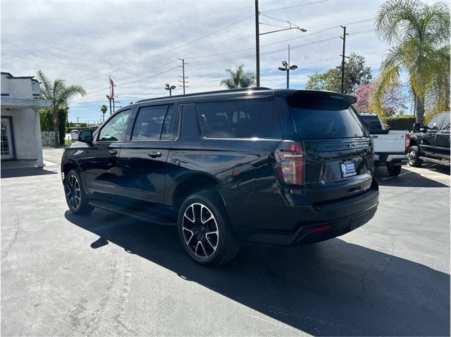 2023 Chevrolet Suburban RST