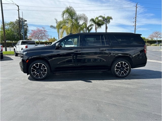 2023 Chevrolet Suburban RST