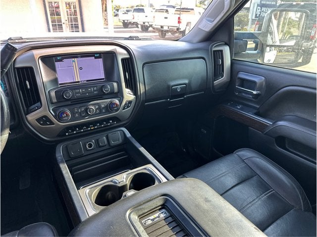 2019 GMC Sierra 3500HD DENALI 4X4 DIESEL NAV BACK UP CAM CLEAN R