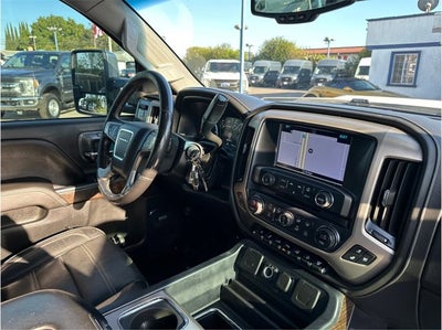 2019 GMC Sierra 3500HD DENALI 4X4 DIESEL NAV BACK UP CAM CLEAN R