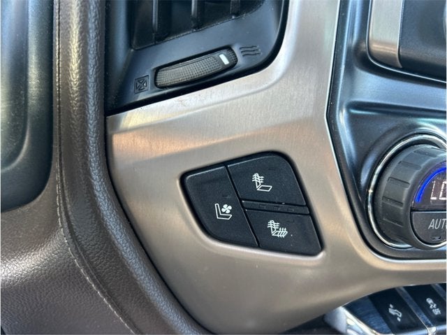 2018 GMC Sierra 3500HD DENALI DUALLY 4X4 DIESEL NAV BACK UP CAM CLEAN R