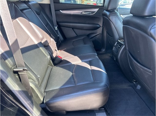 2018 Cadillac XT5 Premium Luxury FWD