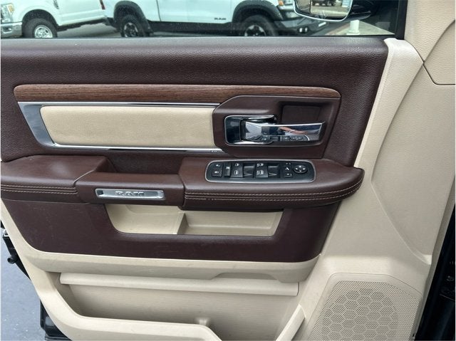 2016 RAM 3500 LARAMIE DUALLY 4X4 DIESEL NAV BACK UP CAM CLEAN