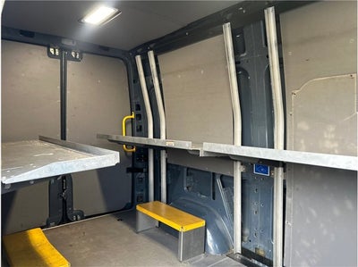 2018 Mercedes-Benz Sprinter Cargo Van Worker